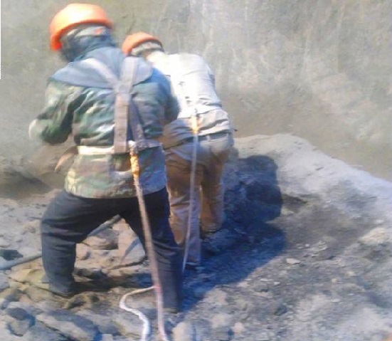 永嘉電廠灰?guī)烨鍘旃?安全與專業(yè)并重,共創(chuàng)美好綠色未來